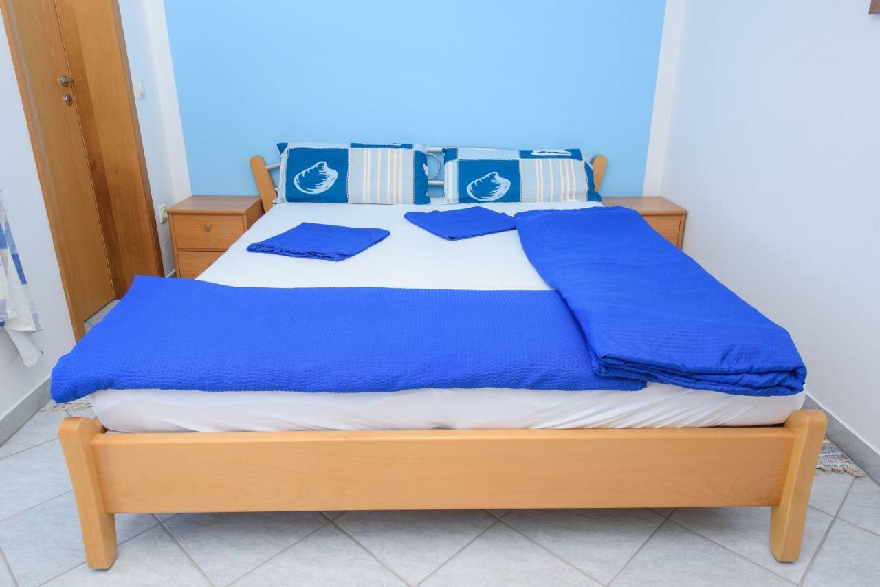 Apartments San Jozef โตรกีร์ ภายนอก รูปภาพ